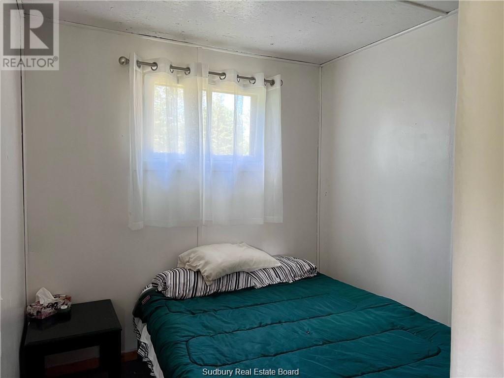 124 A Clouthier Road - 6