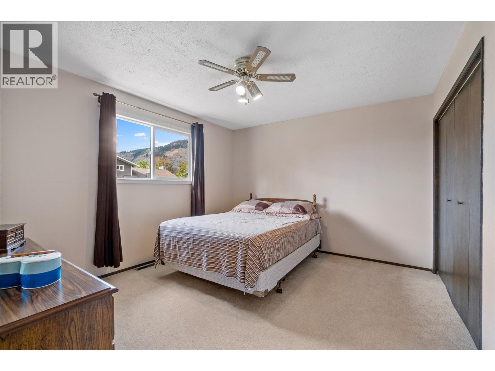 414 Pine Street, Chase