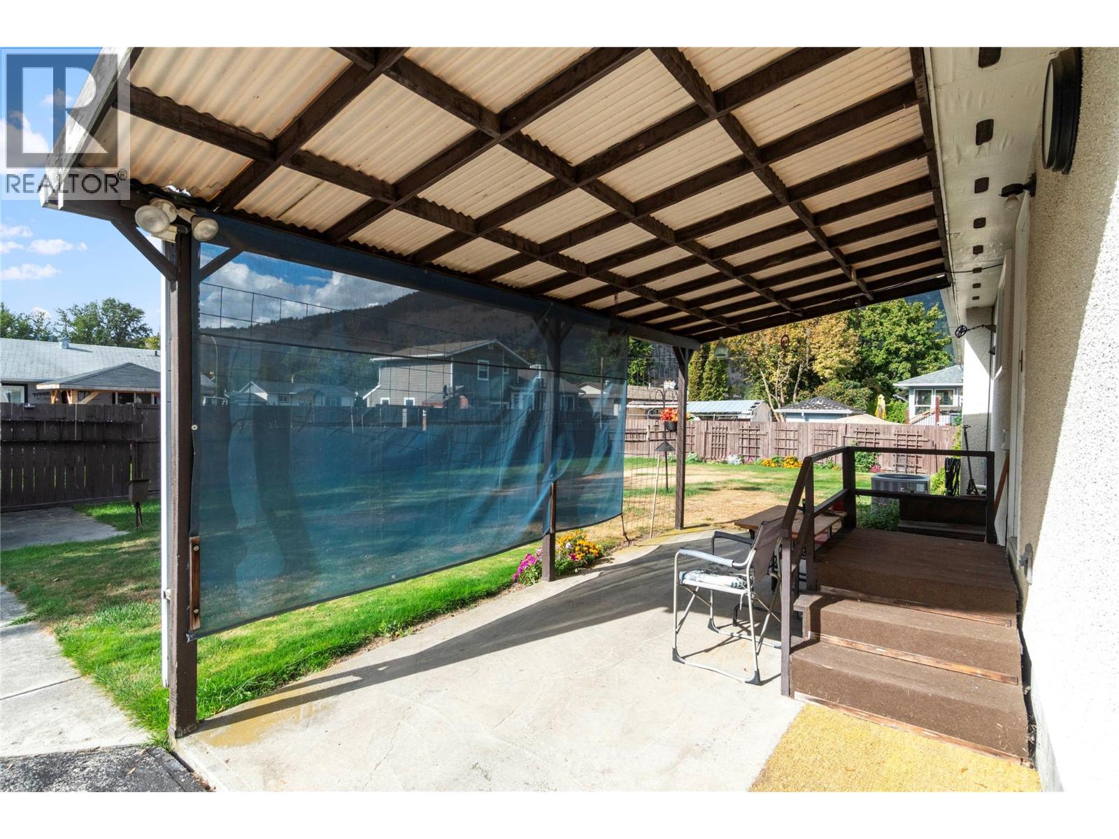 414 Pine Street, Chase