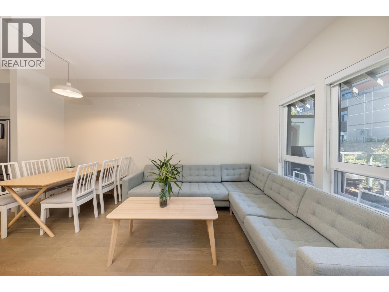 #212-1738 55A Street, Tsawwassen