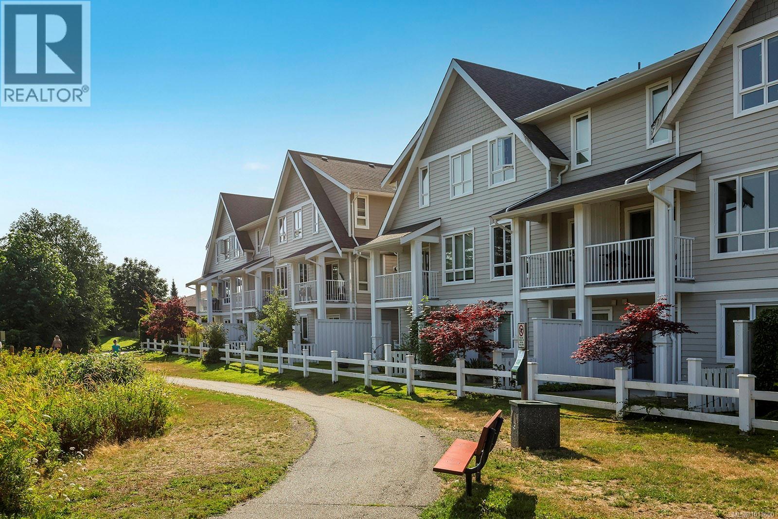 38 700 Lancaster Way, Comox