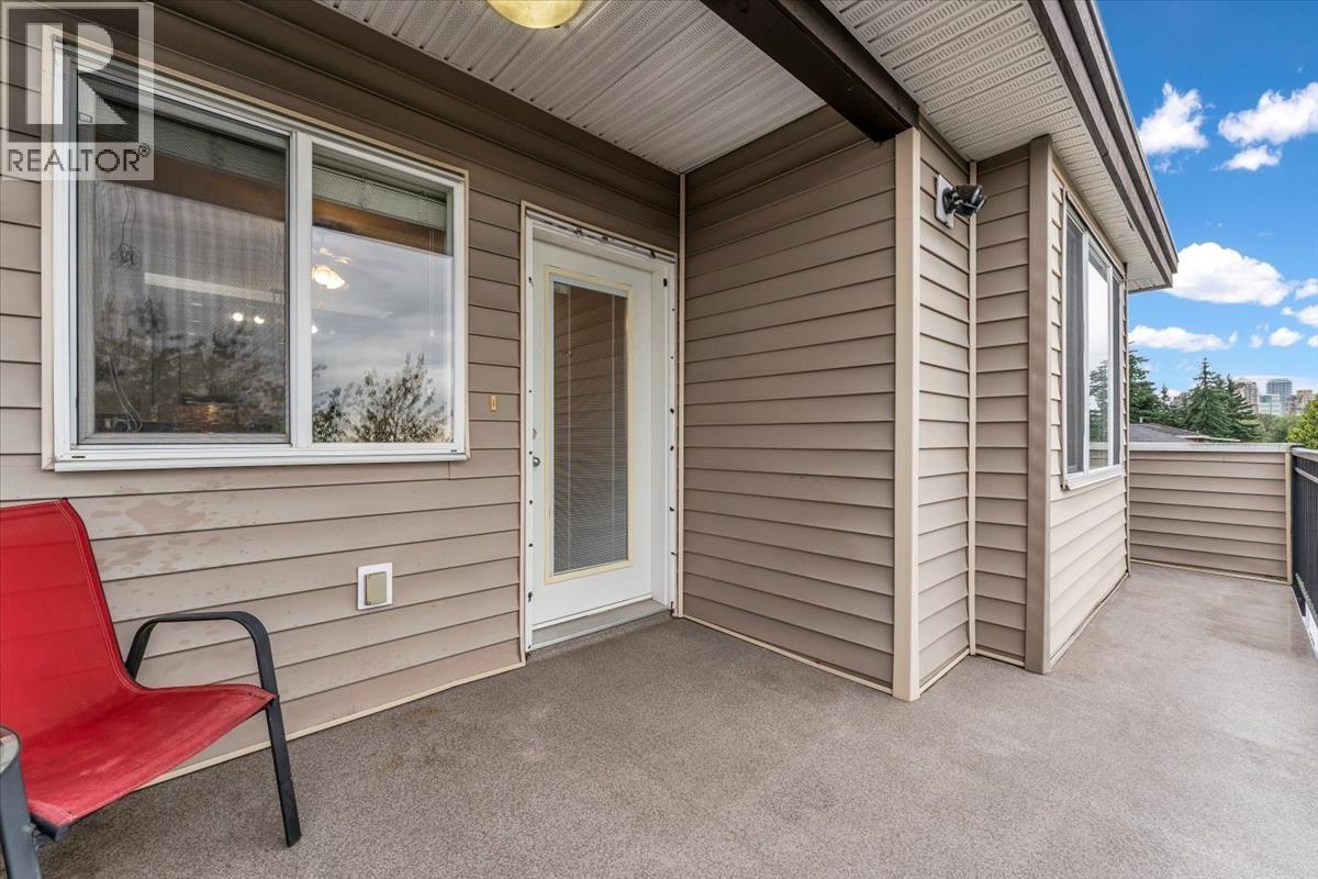 6080 MCKEE STREET, Burnaby