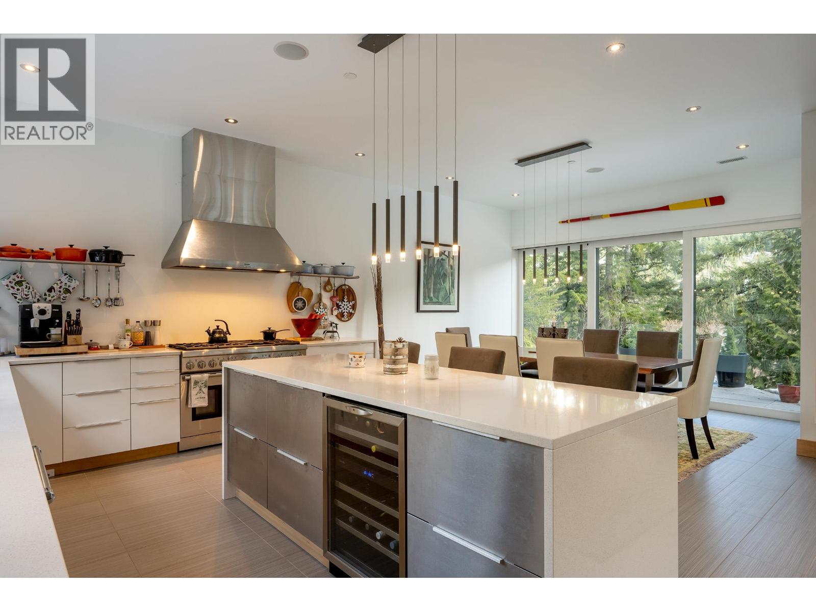 5221 JORDAN LANE, Whistler