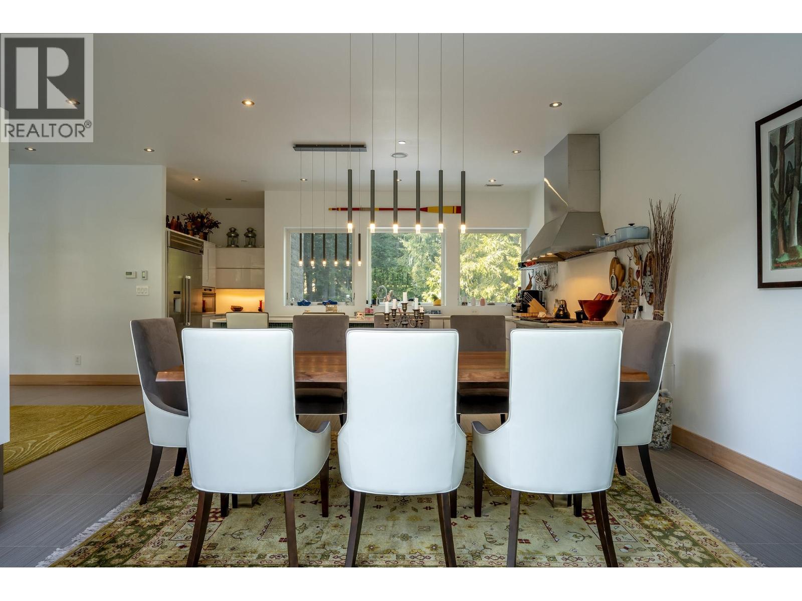 5221 JORDAN LANE, Whistler