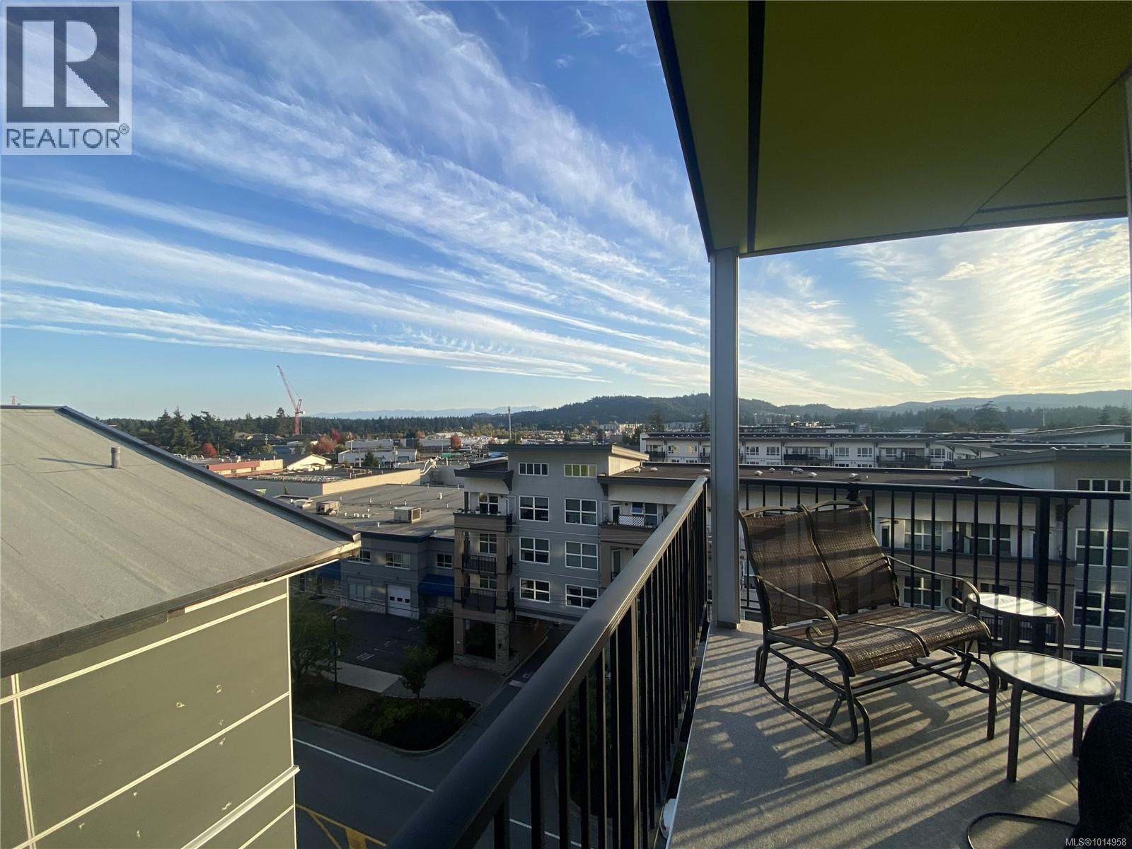602 868 Orono Avenue, Langford