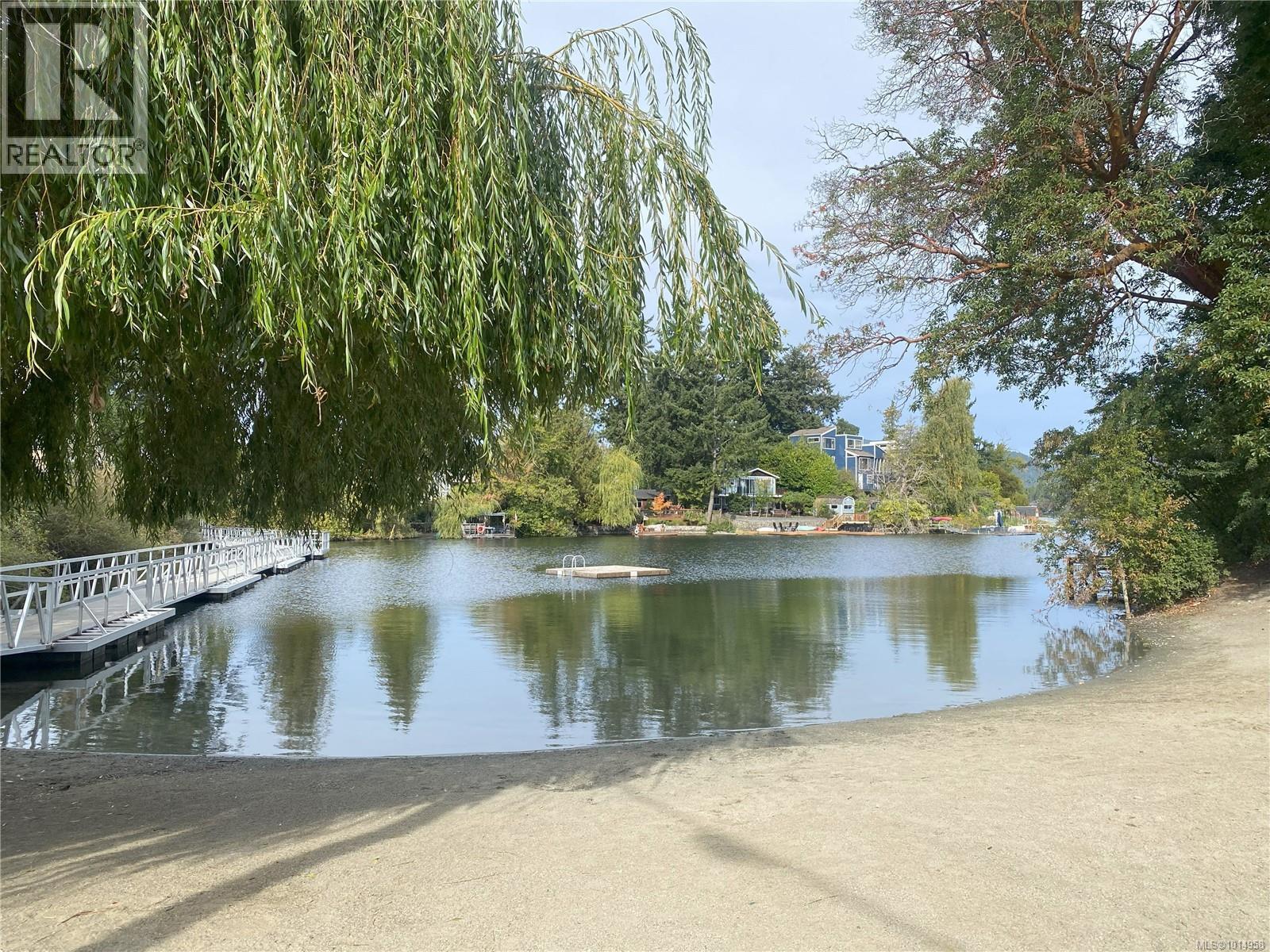 602 868 Orono Avenue, Langford