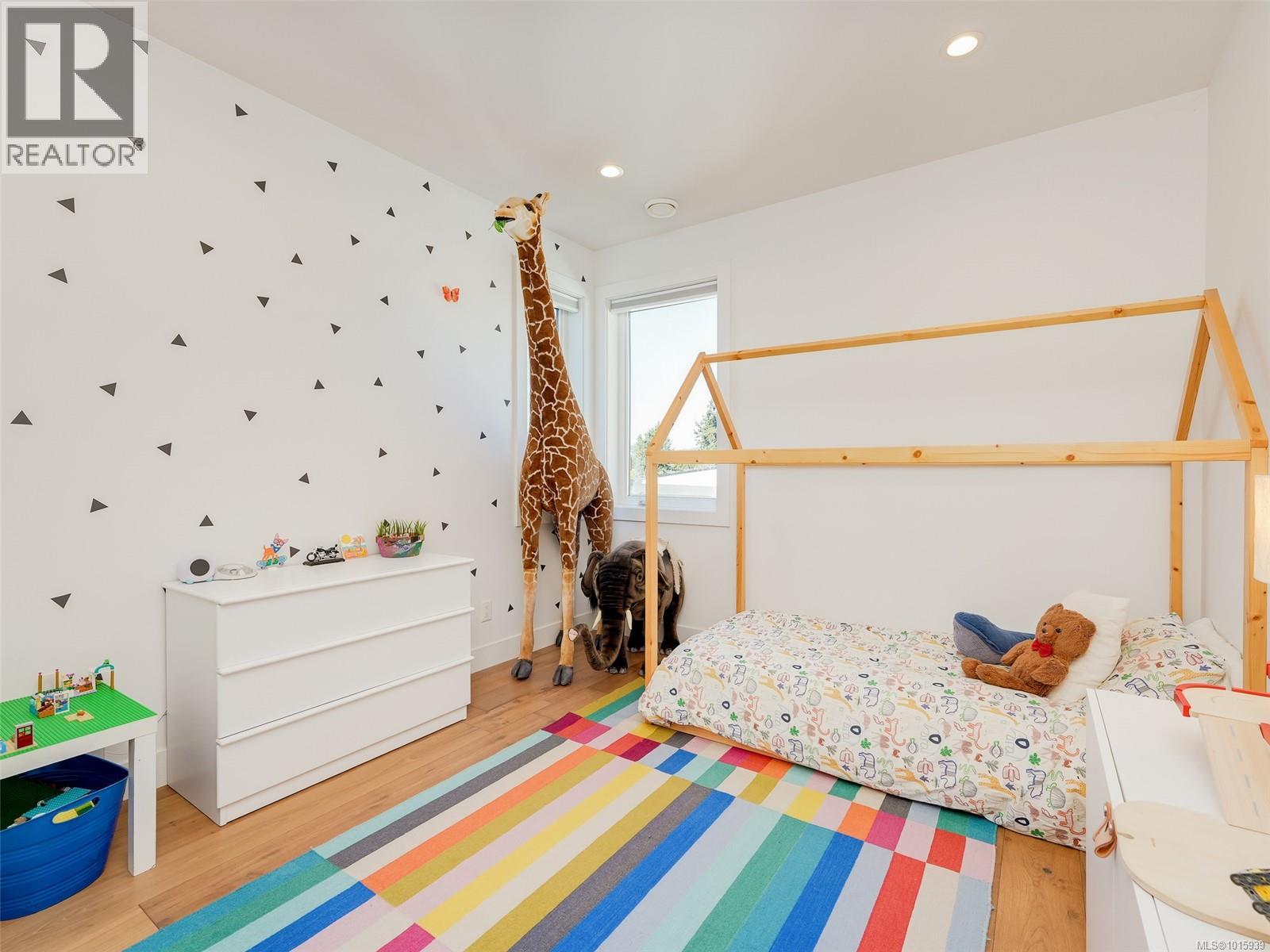  2670 Winster Road, Langford