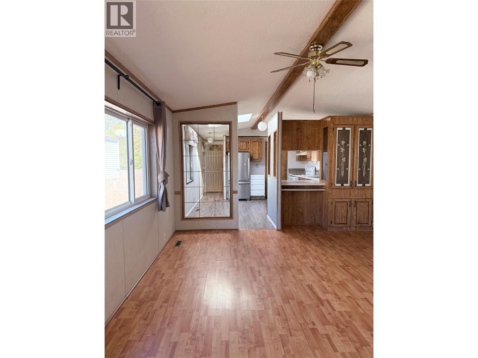 #39 724 INNES AVENUE - 6