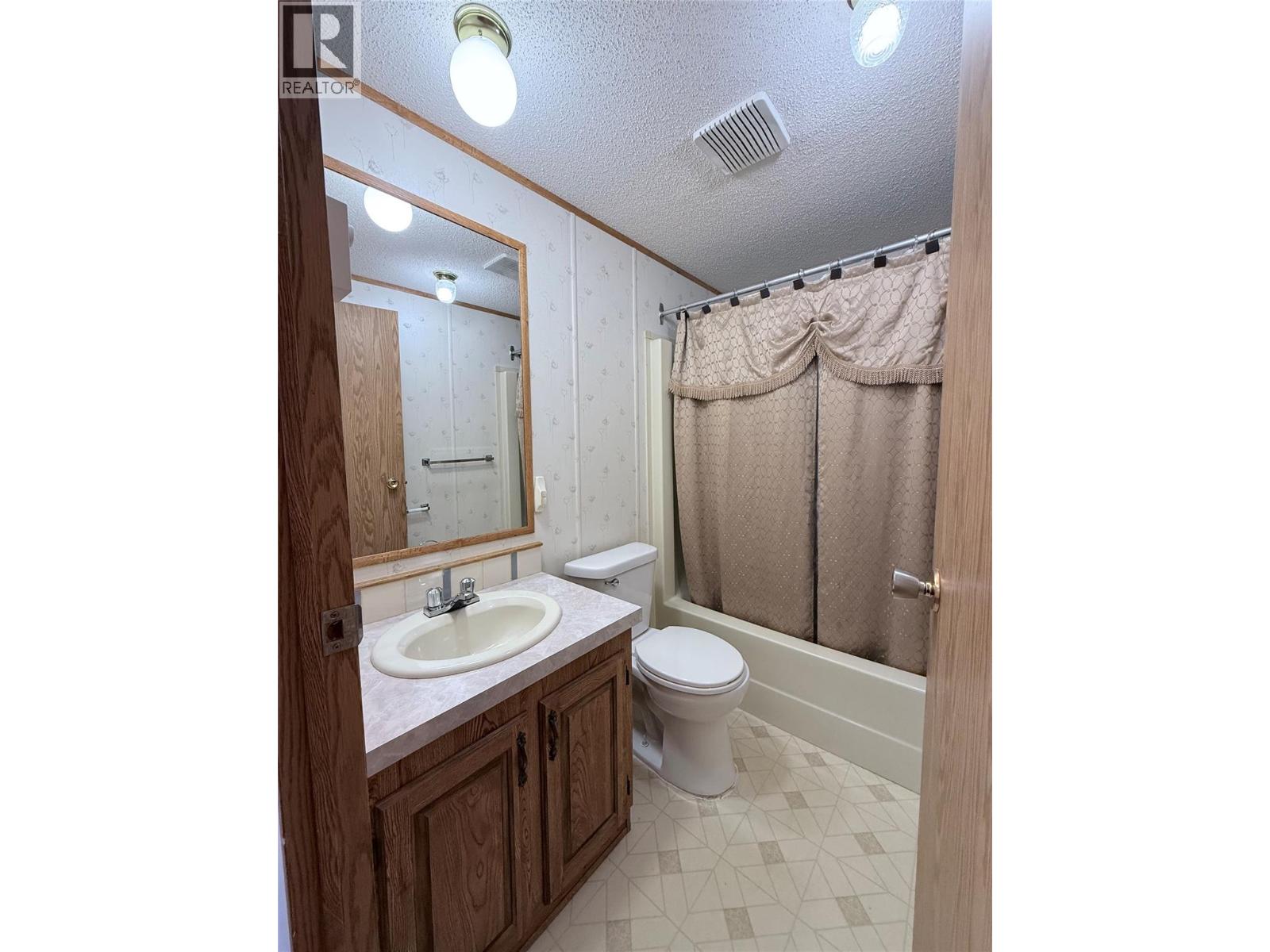 #39 724 INNES AVENUE - 19