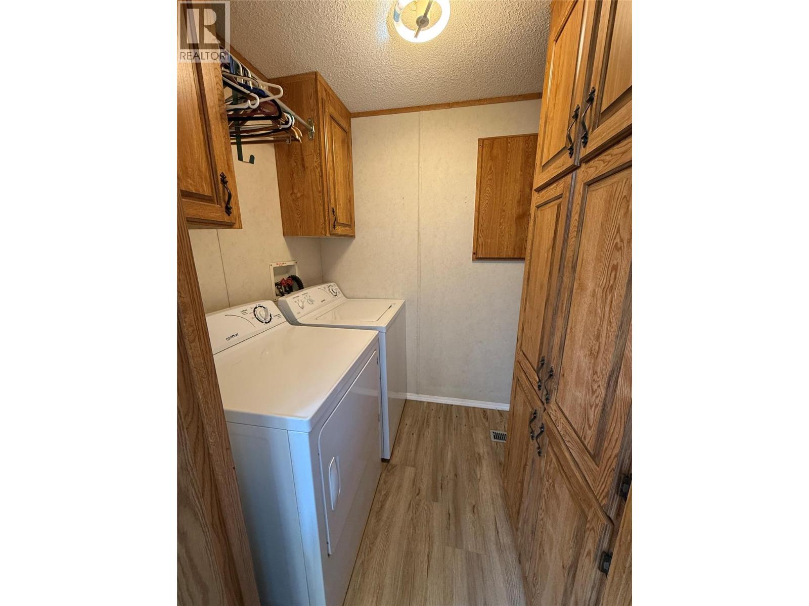 #39 724 INNES AVENUE - 10