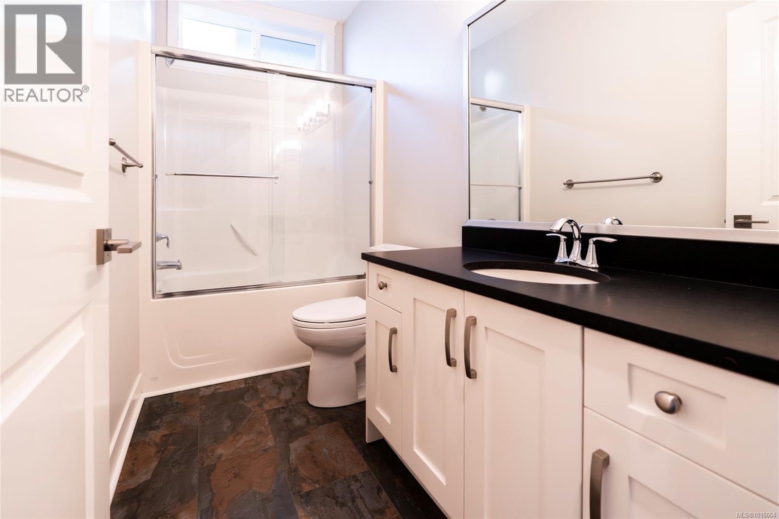 5791 Vanderneuk Rd, Nanaimo