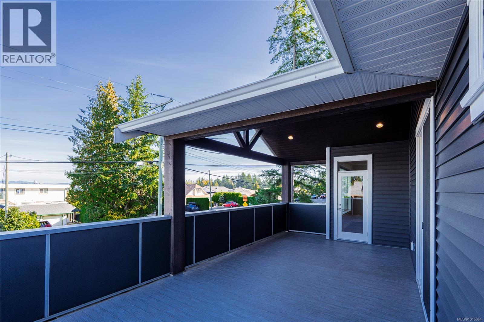 5791 Vanderneuk Rd, Nanaimo