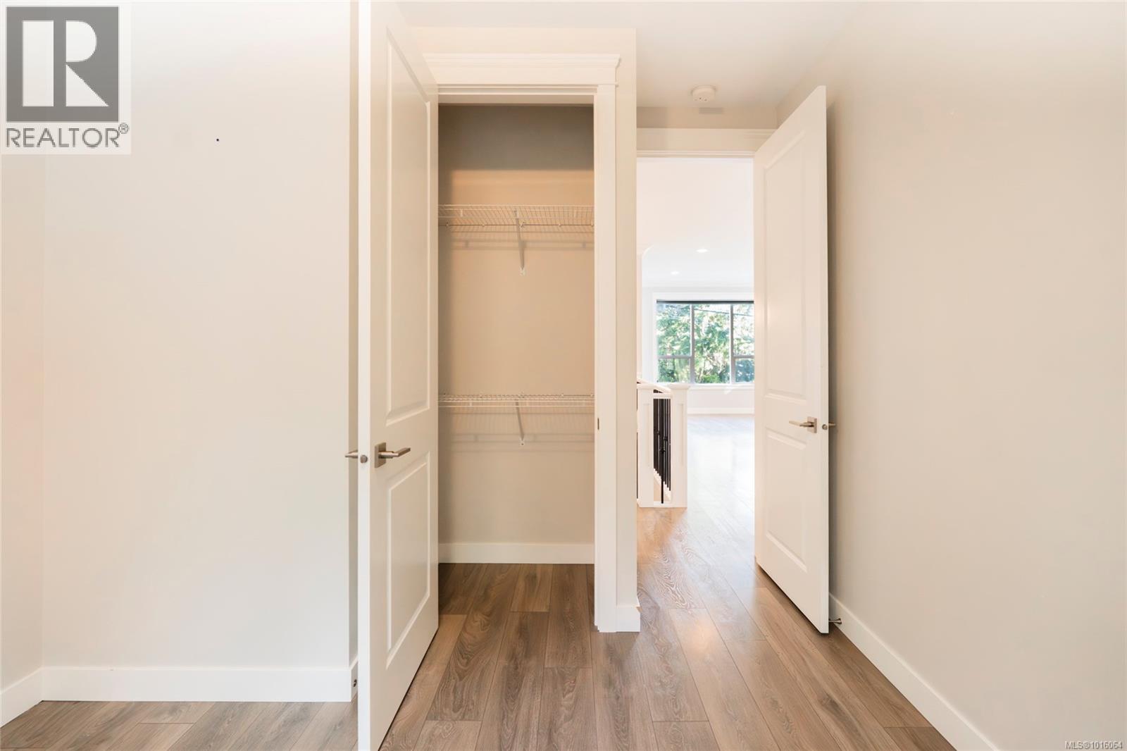 5791 Vanderneuk Rd, Nanaimo