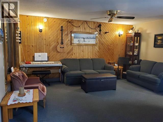 8376 SPUR ROAD, Williams Lake