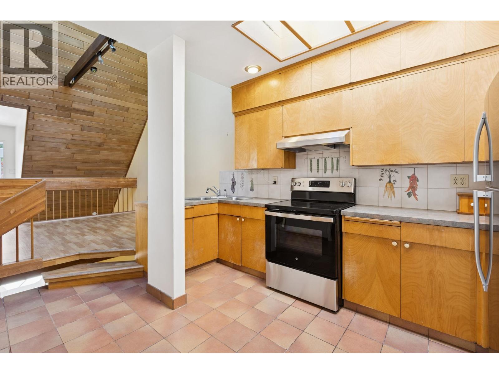 1491 DEMPSEY ROAD, North Vancouver