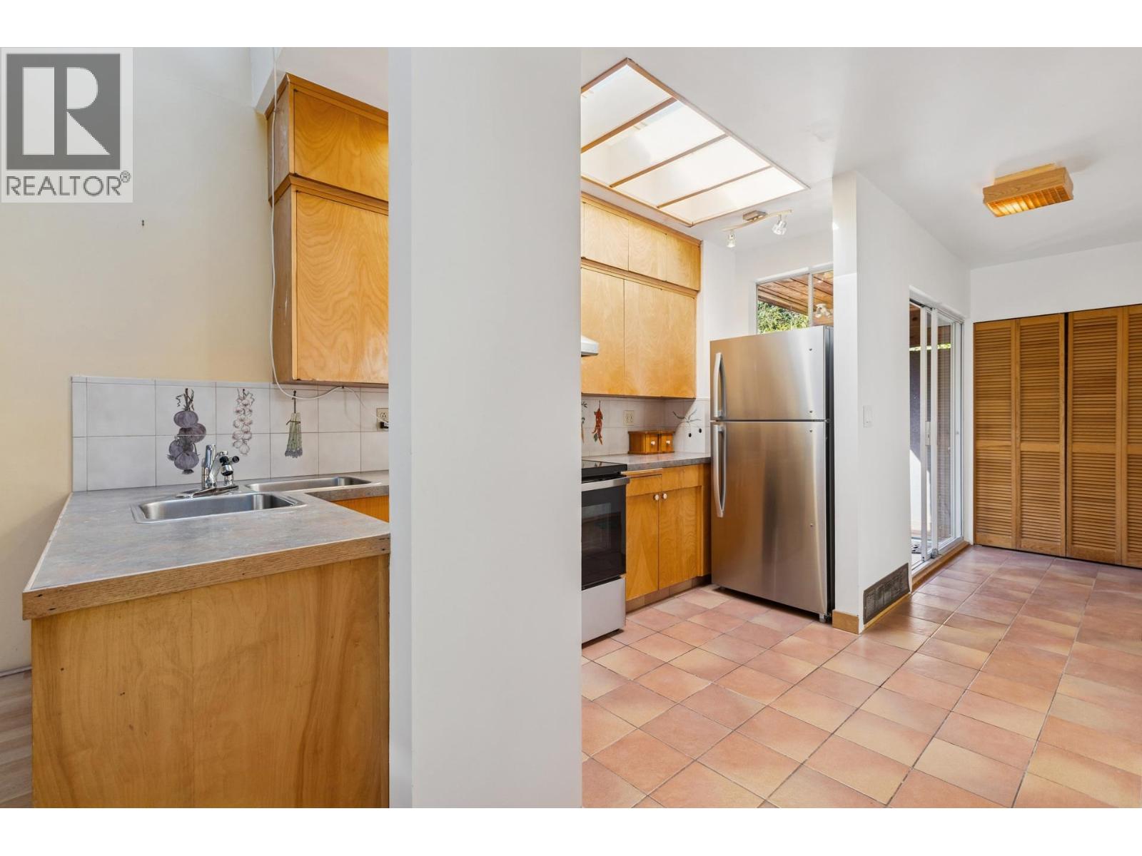 1491 DEMPSEY ROAD, North Vancouver