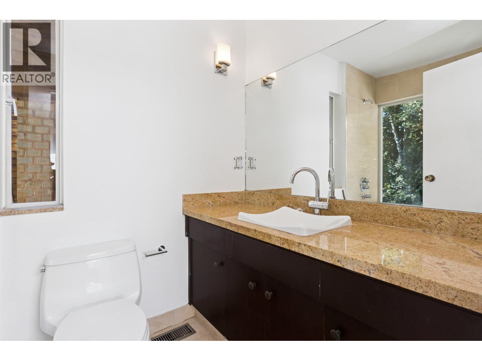 1491 DEMPSEY ROAD, North Vancouver