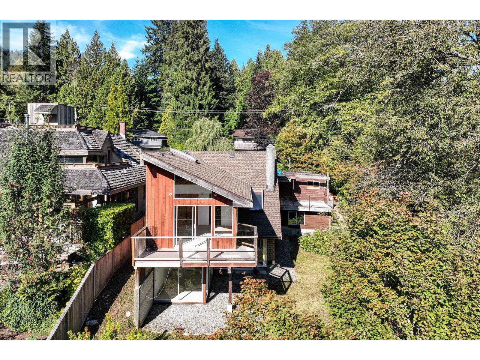 1491 DEMPSEY ROAD, North Vancouver