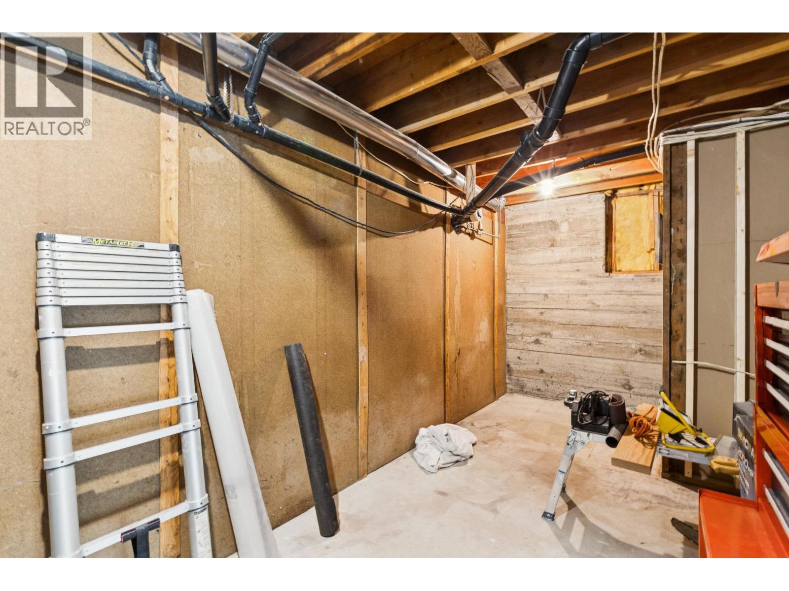 1491 DEMPSEY ROAD, North Vancouver