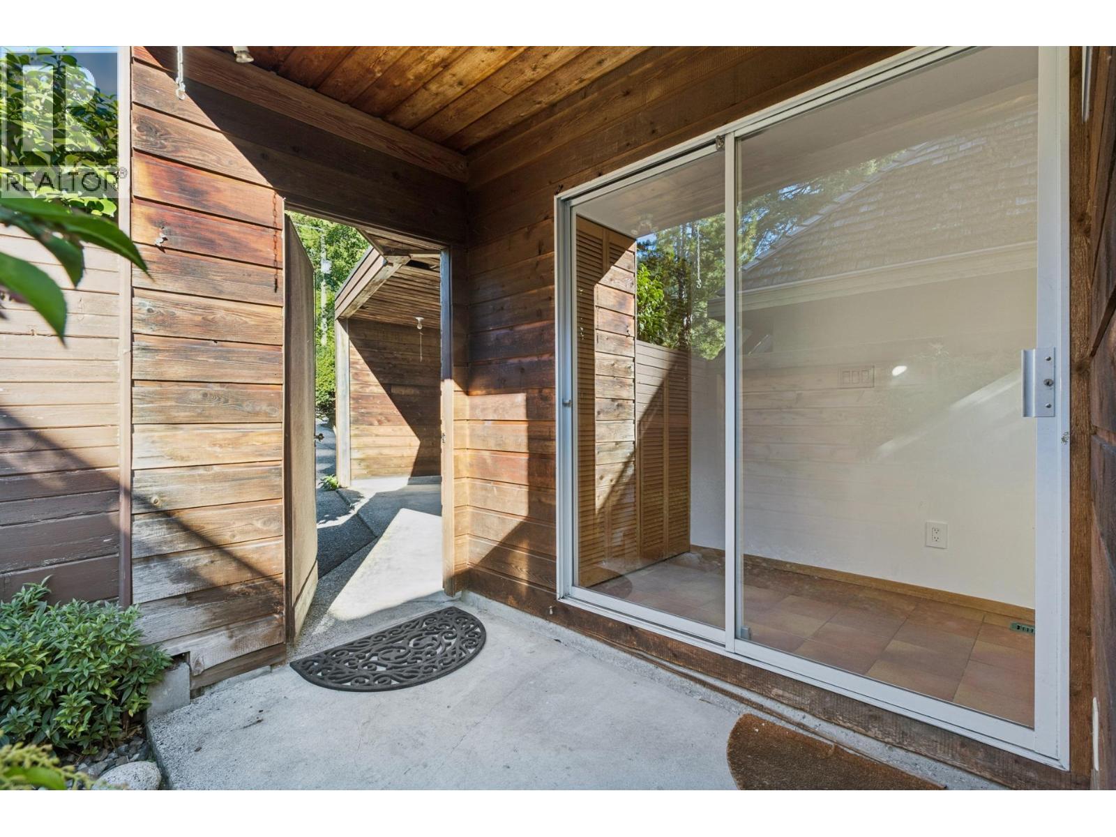 1491 DEMPSEY ROAD, North Vancouver