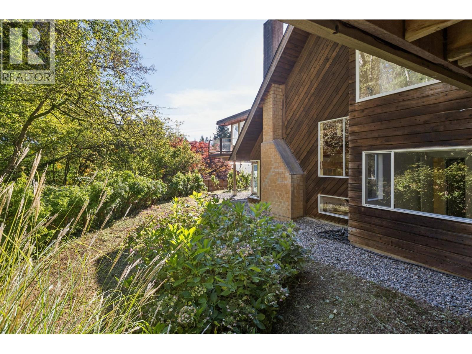 1491 DEMPSEY ROAD, North Vancouver