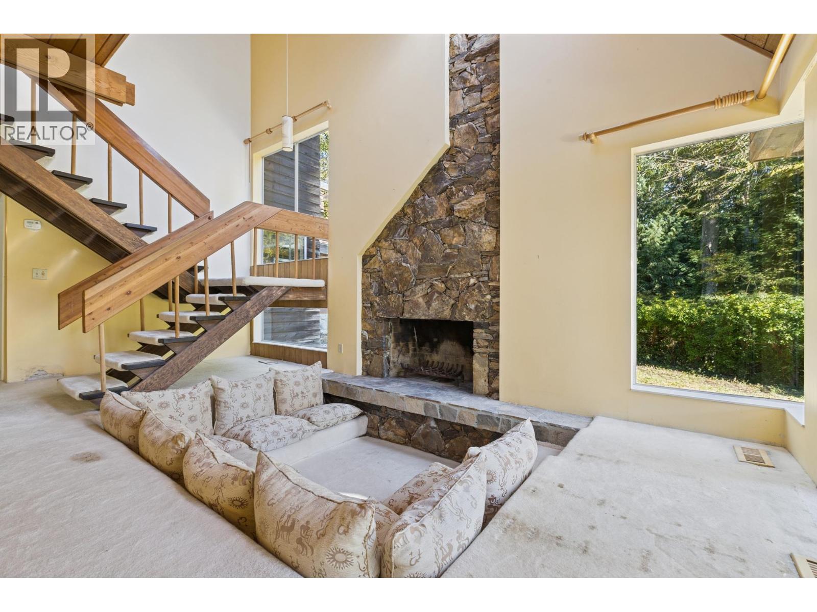 1491 DEMPSEY ROAD, North Vancouver