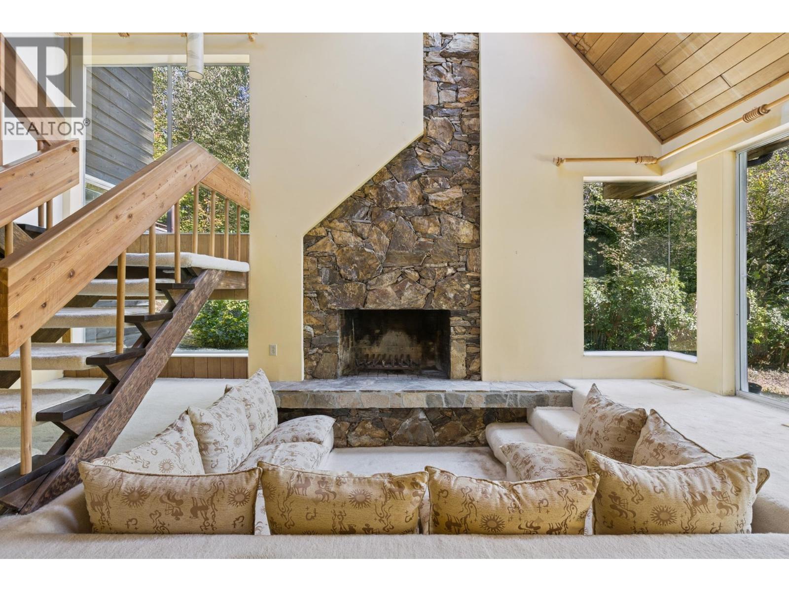 1491 DEMPSEY ROAD, North Vancouver