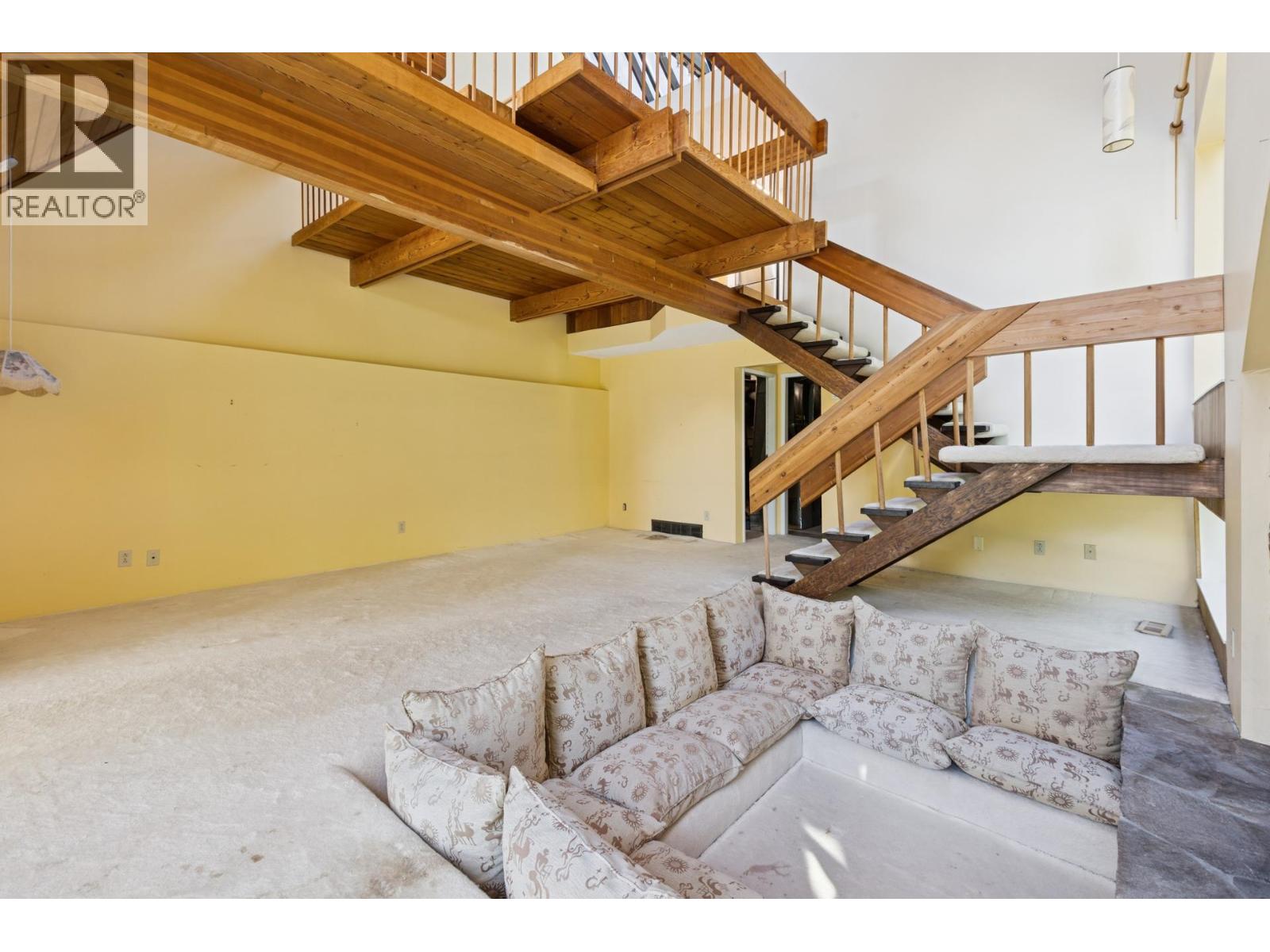 1491 DEMPSEY ROAD, North Vancouver