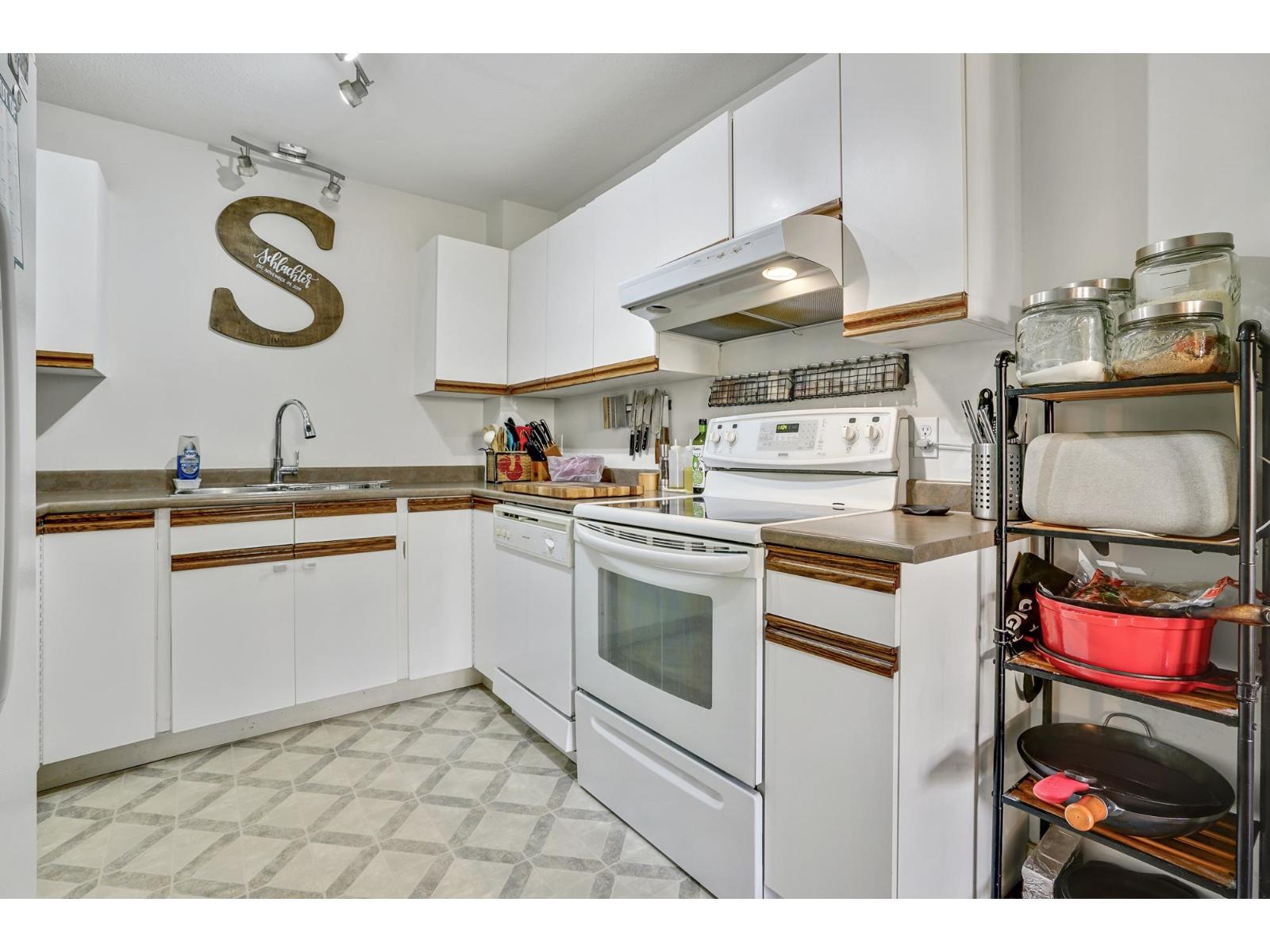 11 46384 YALE ROAD, Chilliwack Proper East, Chilliwack