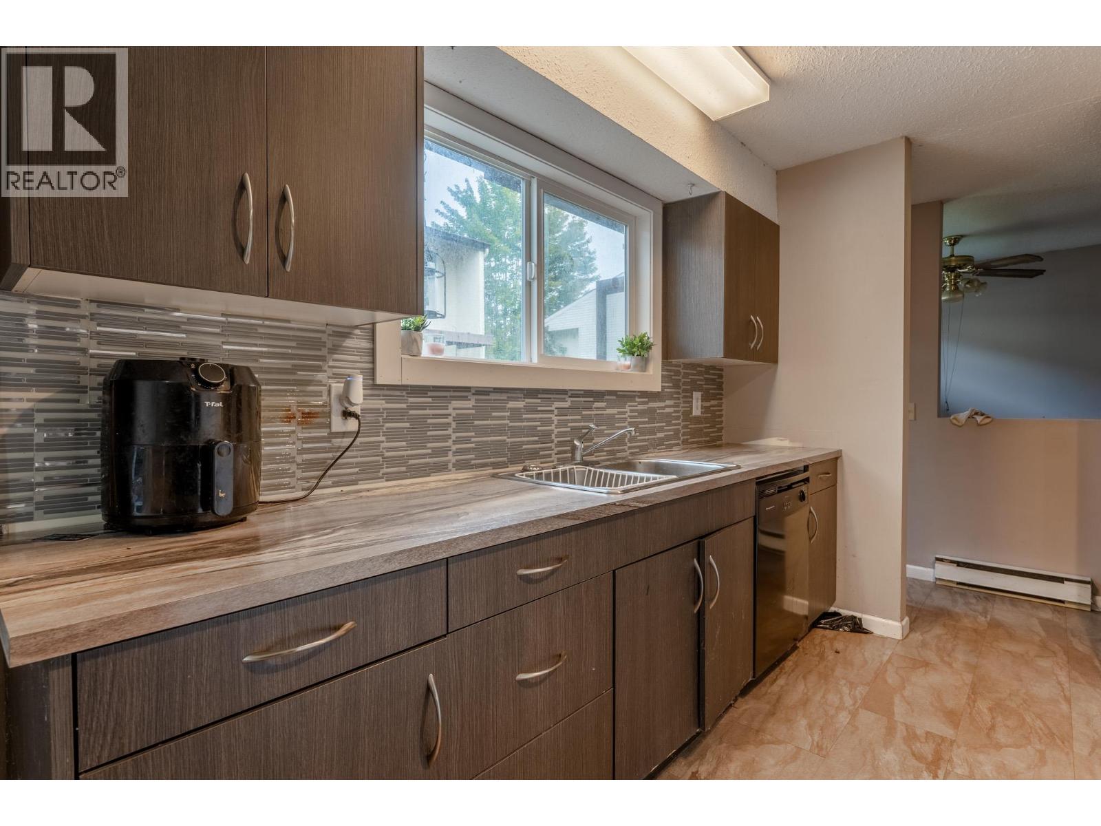 119 250 Briarwood Road, Kelowna