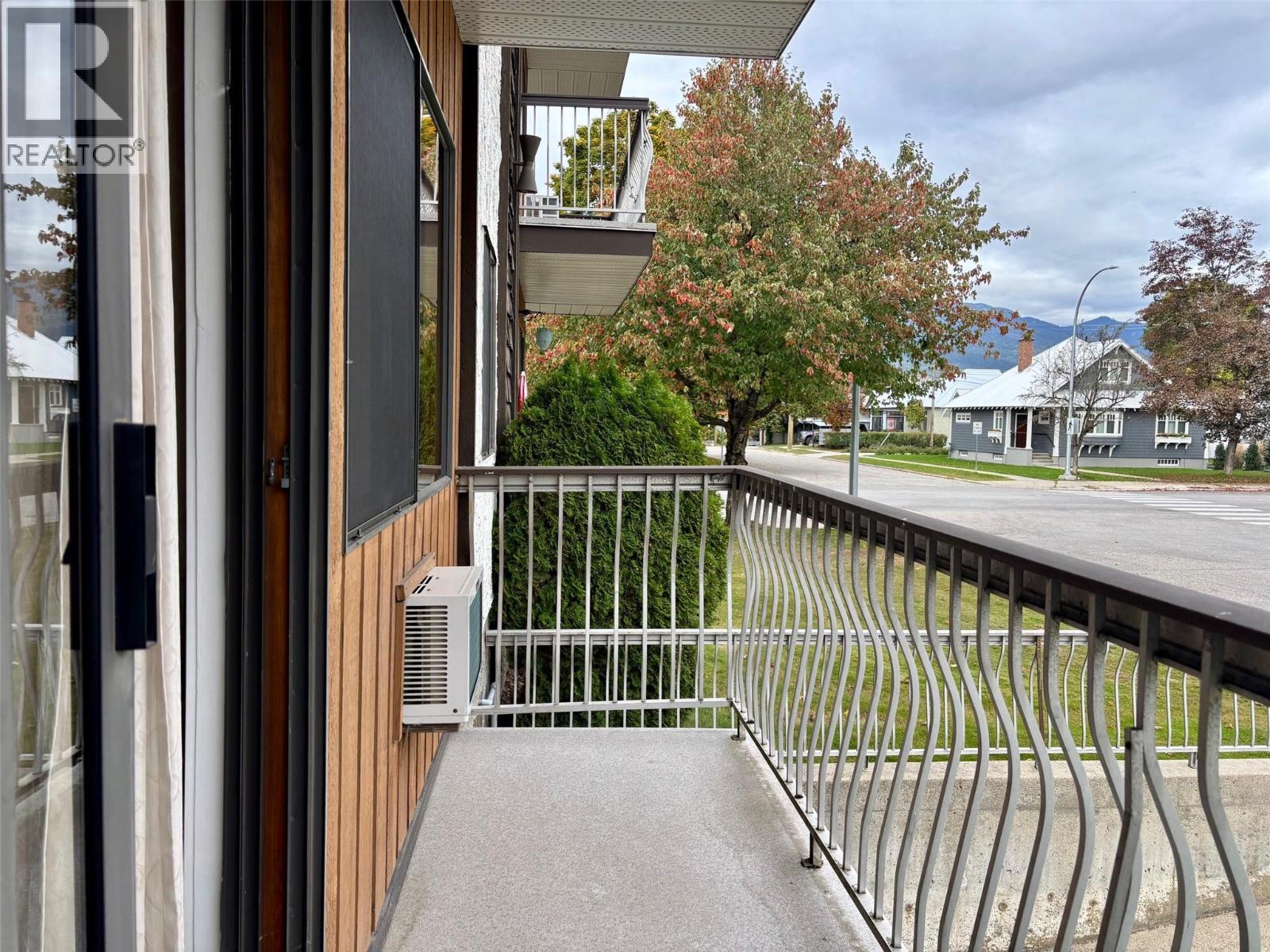 800 Mackenzie Avenue Unit# 102, Revelstoke