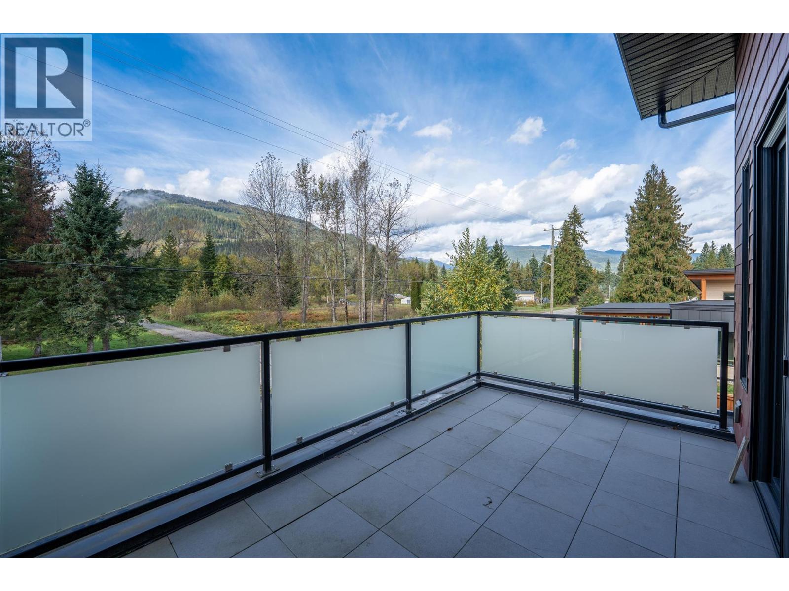 970 Begbie Road, Revelstoke