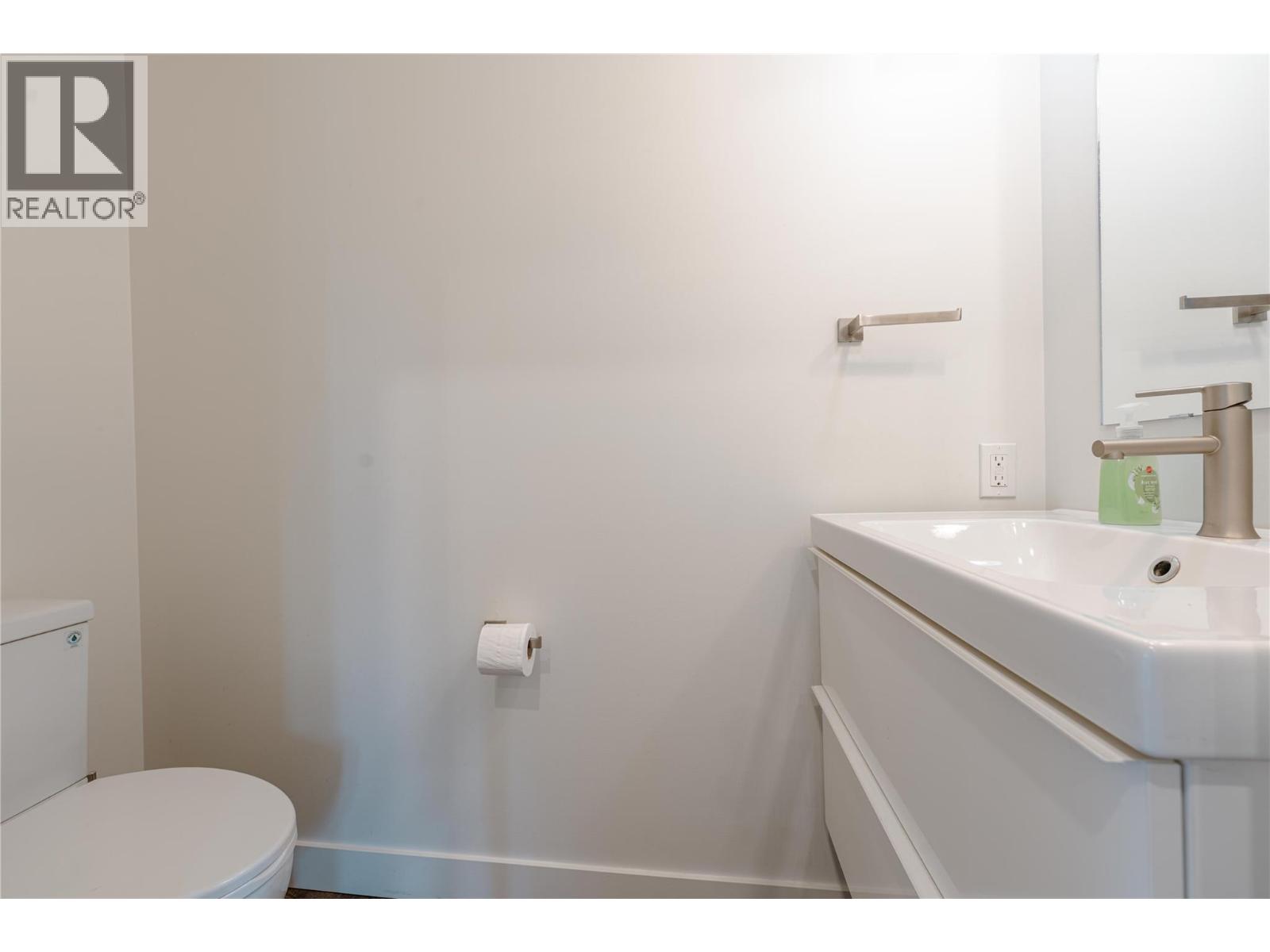 970 Begbie Road, Revelstoke