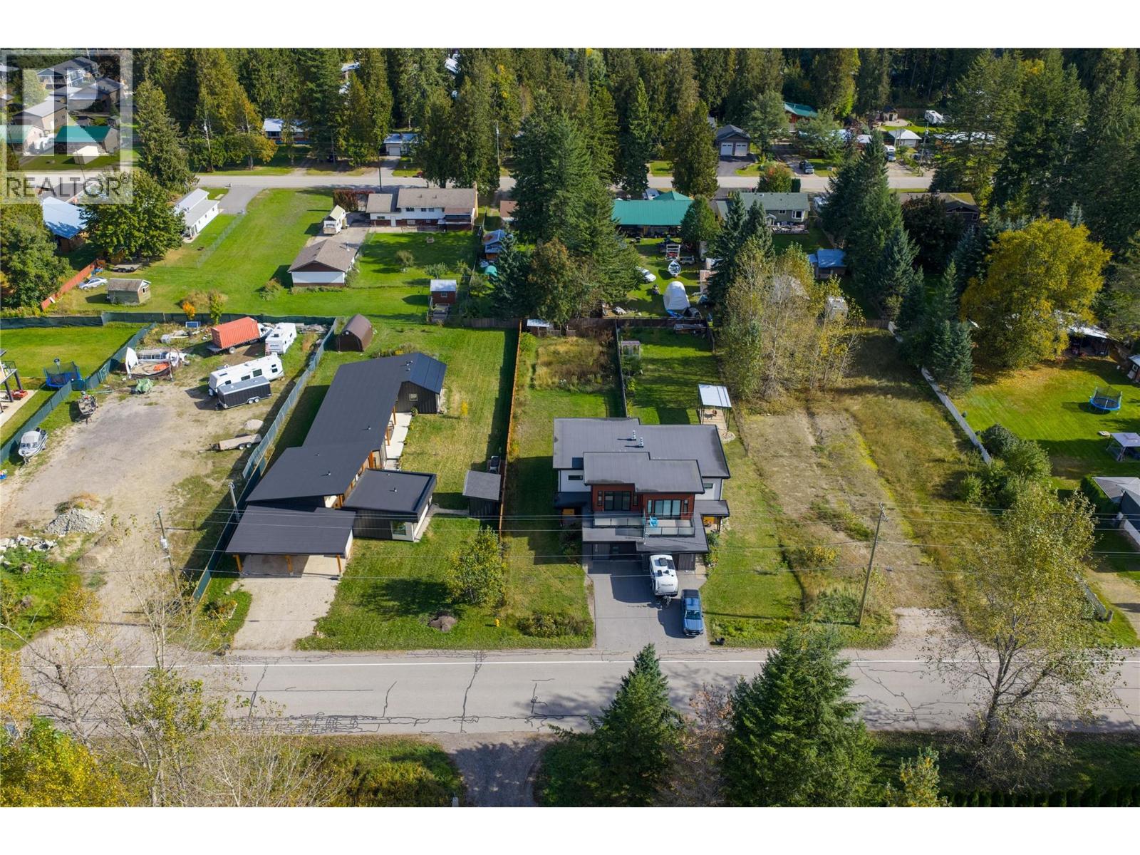 970 Begbie Road, Revelstoke