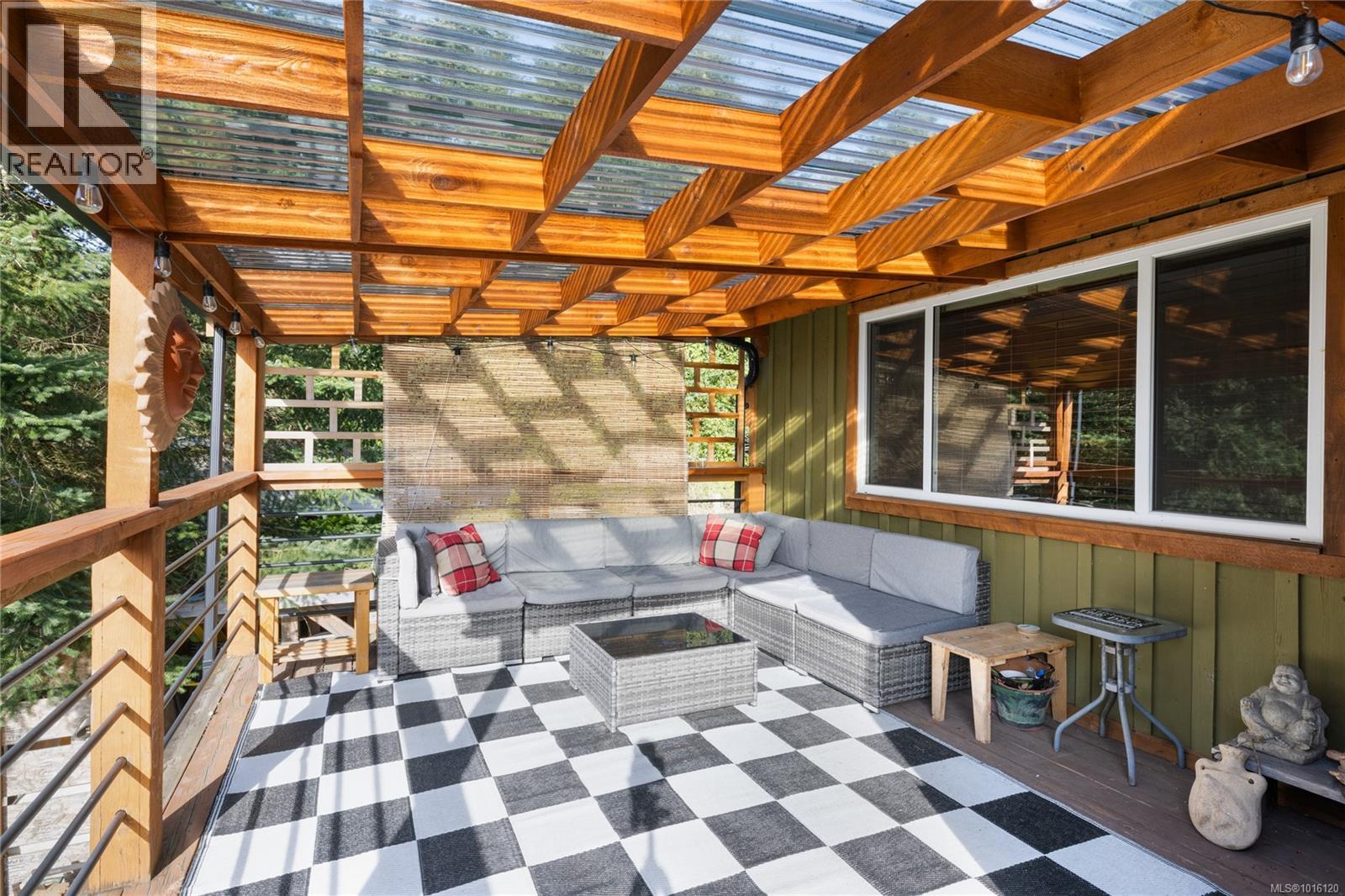 2450 Nanoose Rd, Nanoose Bay