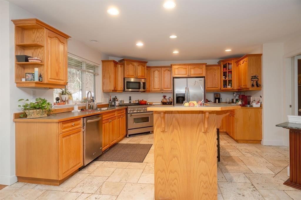 12236 POWELL STREET, Mission