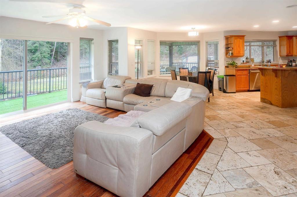 12236 POWELL STREET, Mission