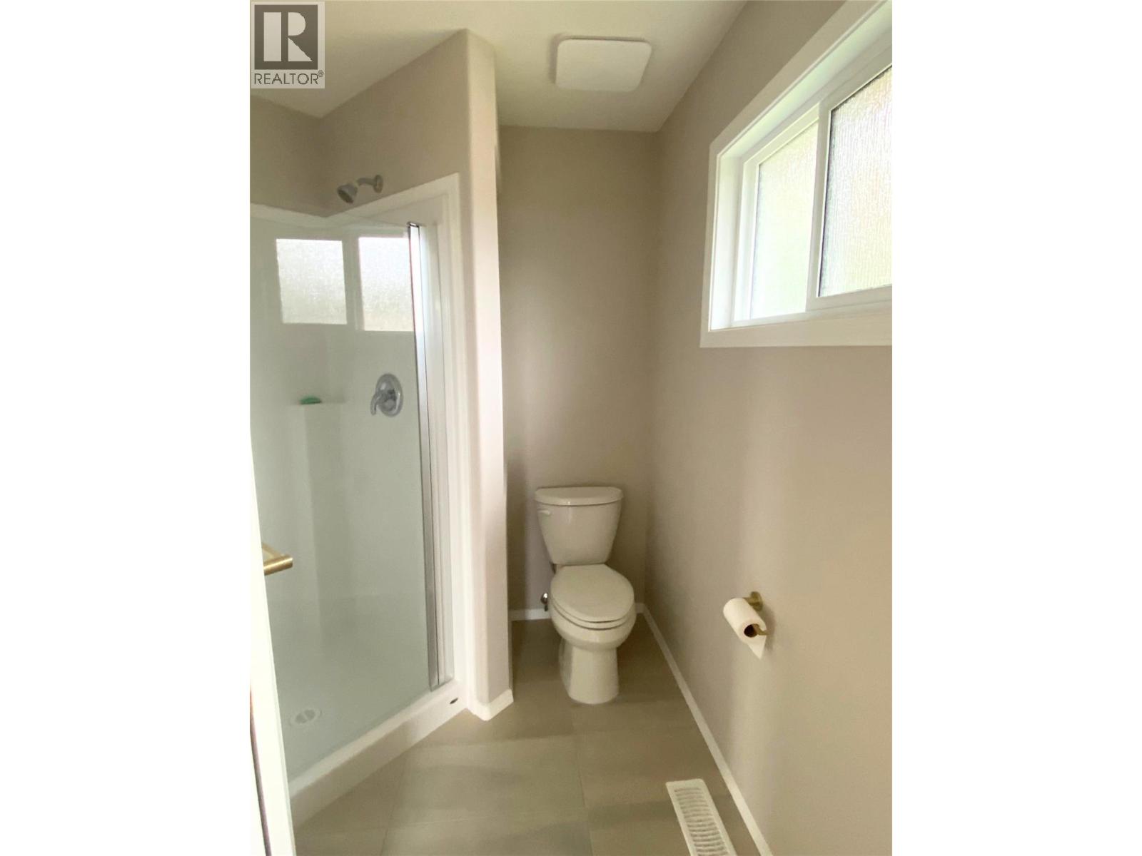 14 2300 Silver Place, Kelowna