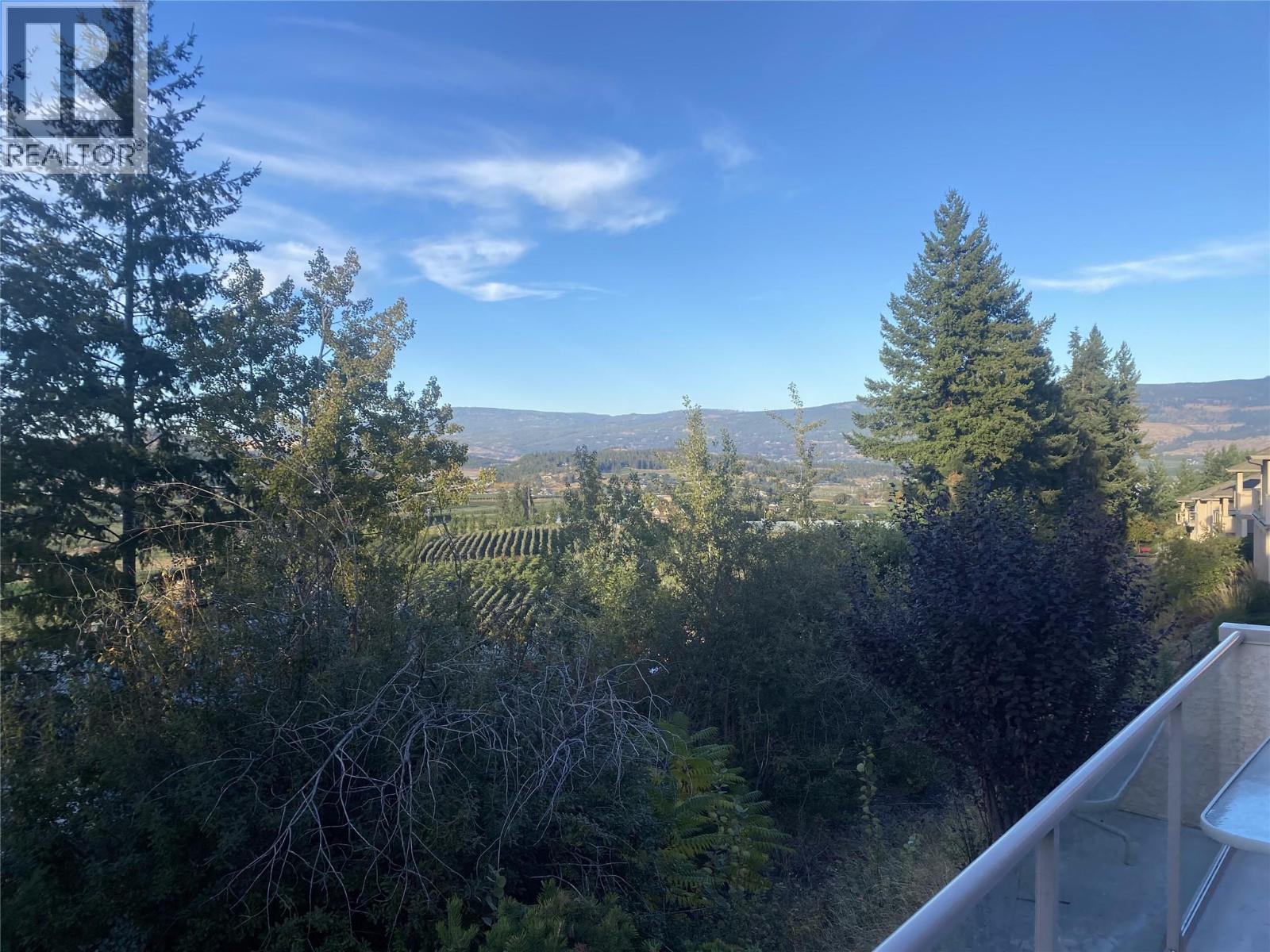 14 2300 Silver Place, Kelowna