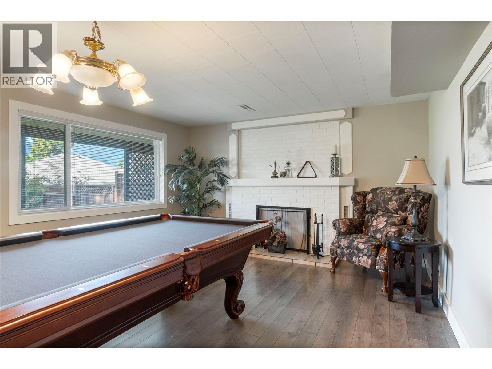  1961 17 Street Northeast, Salmon Arm