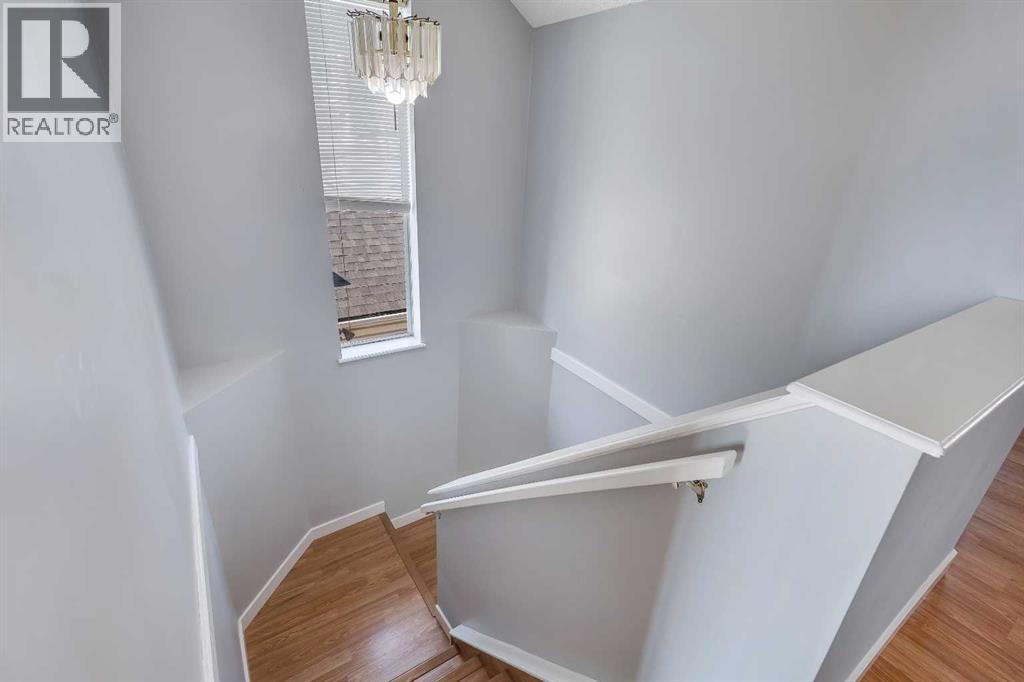 Single Family House for Sale in  MARTINWOOD Road NE Martindale Calgary 