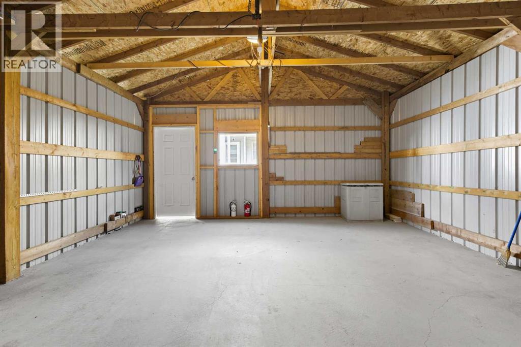 Single Family House for Sale in  MARTINWOOD Road NE Martindale Calgary 