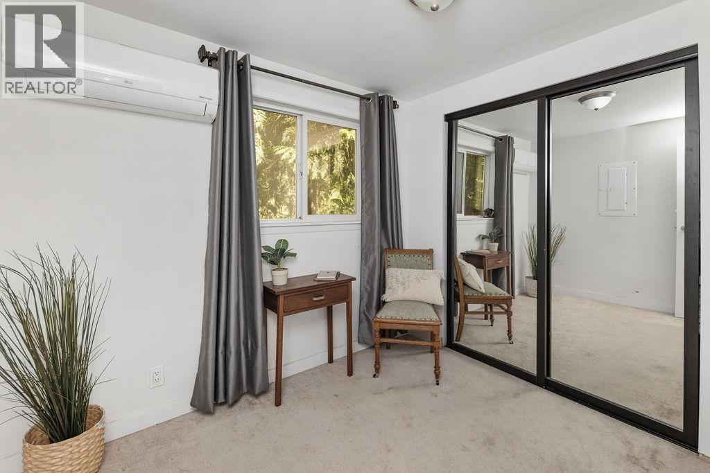 13 1416 NORTH ROAD, Gibsons