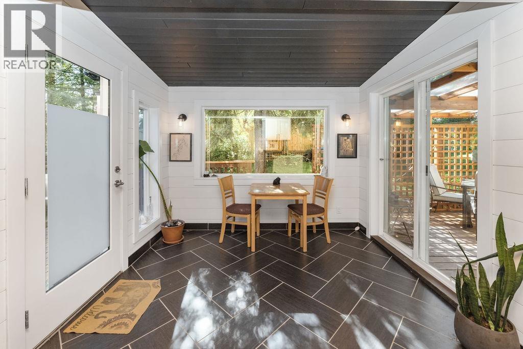 13 1416 NORTH ROAD, Gibsons