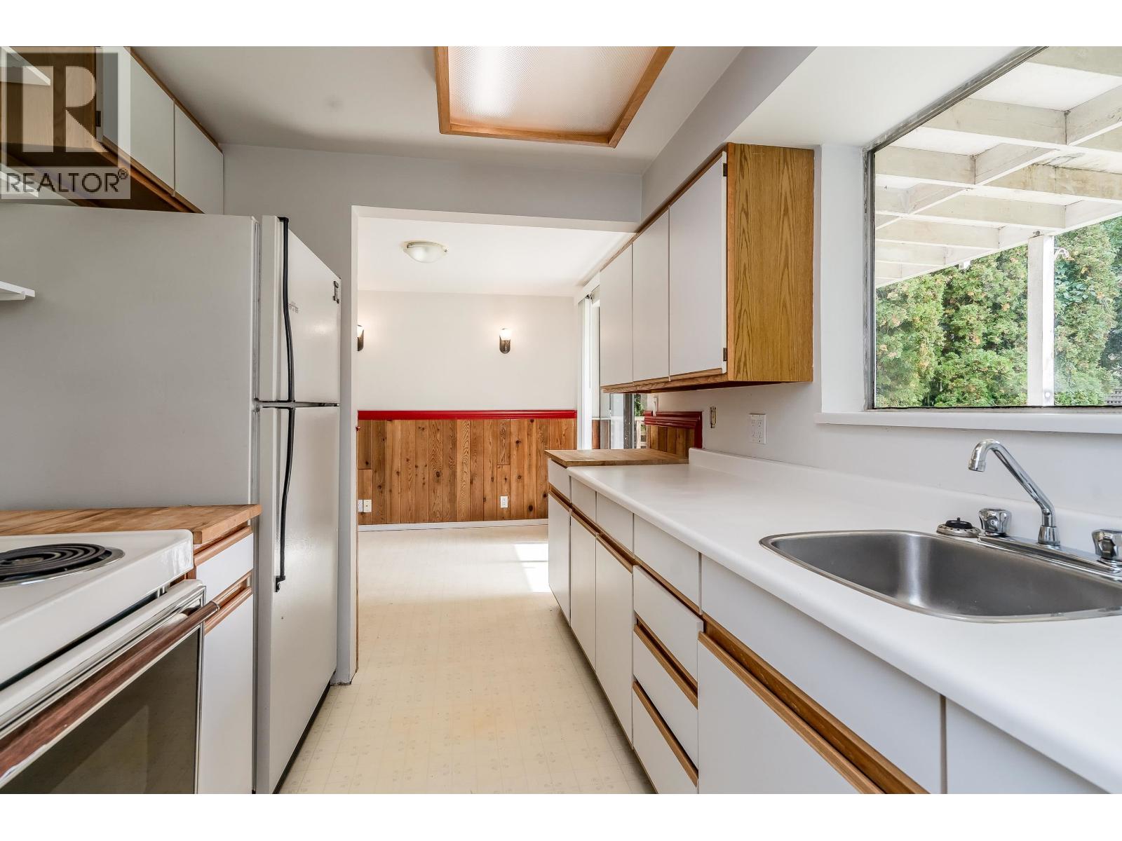 5822 51 Avenue, Ladner