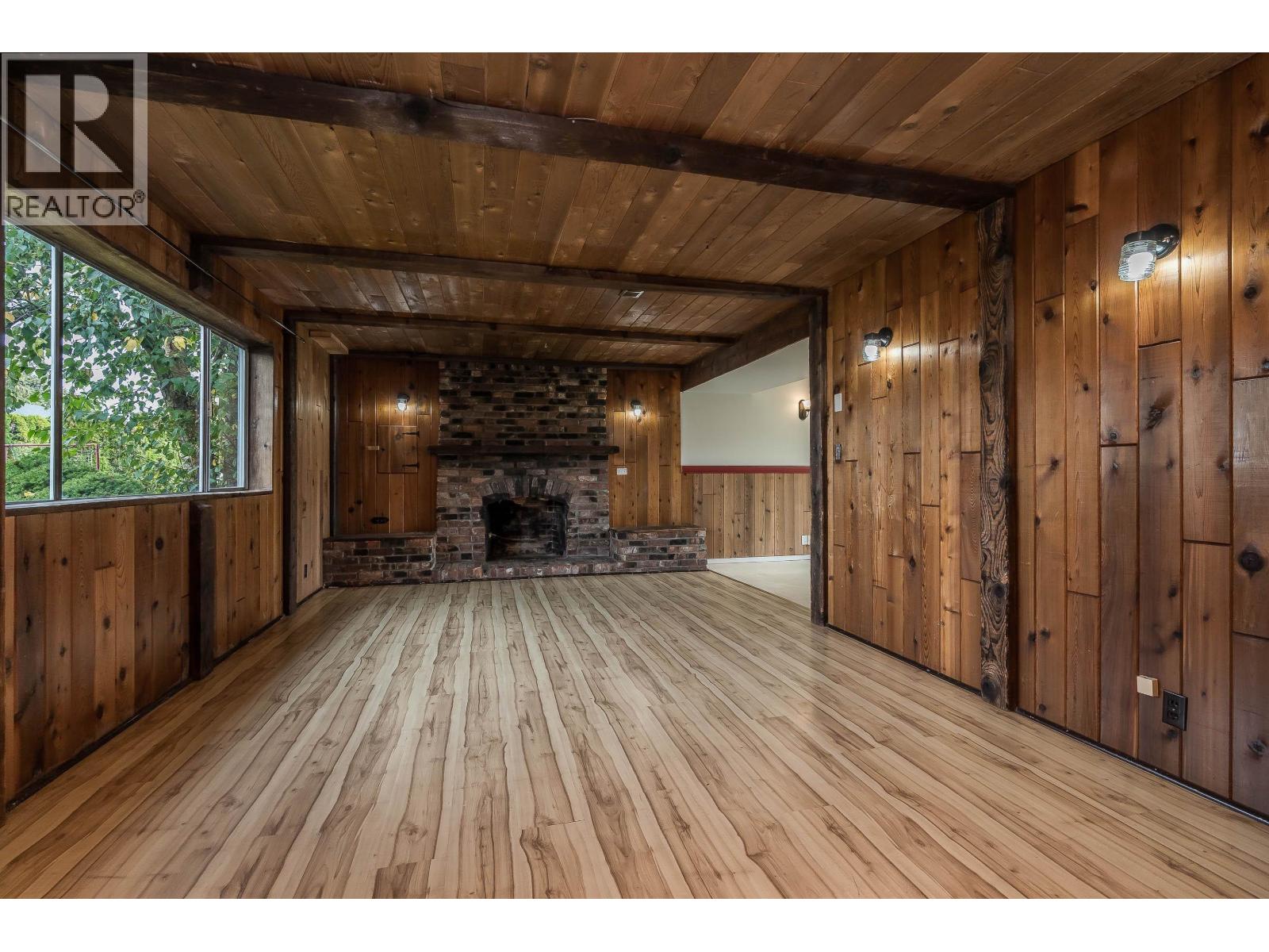 5822 51 Avenue, Ladner