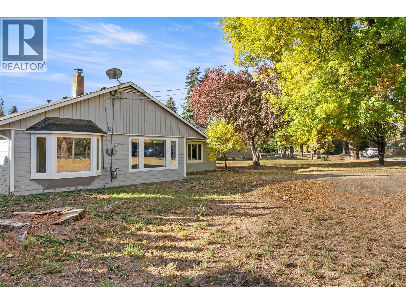 3585 Otter Lake Road, Armstrong