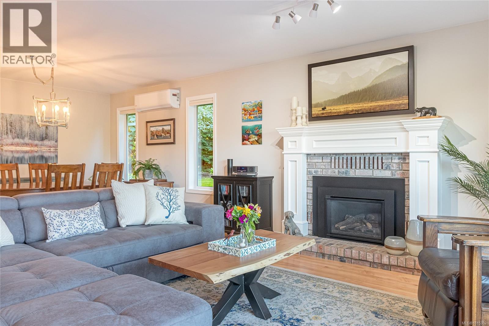 1221 Midiron Close, Qualicum Beach