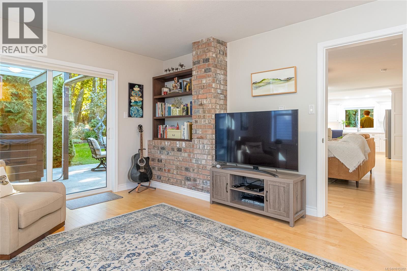 1221 Midiron Close, Qualicum Beach