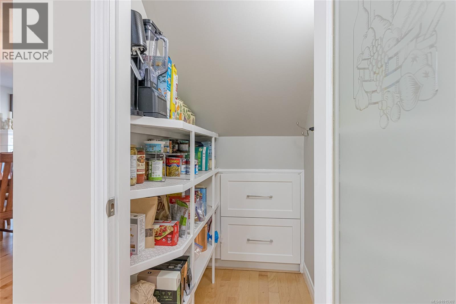 1221 Midiron Close, Qualicum Beach